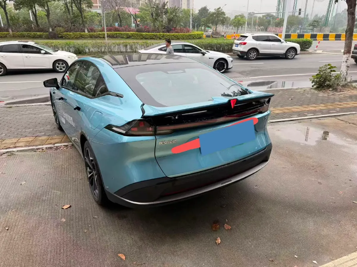 2025 Deepal L07 1.5L 98HP L4 REEV 28.39KWH,autocango,china used car exporter,china ev exporter,chinese used car exporter,chinese used ev exporter