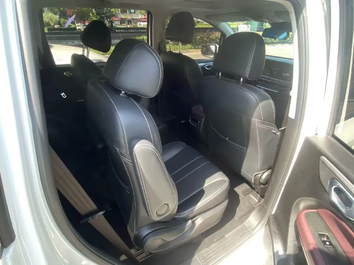 2021 GAC Trumpchi M6 1.5T 169HP L4 7DCT,autocango,china used car exporter,china ev exporter,chinese used car exporter,chinese used ev exporter