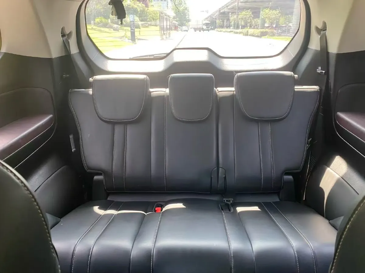 2021 GAC Trumpchi M6 1.5T 169HP L4 7DCT,autocango,china used car exporter,china ev exporter,chinese used car exporter,chinese used ev exporter