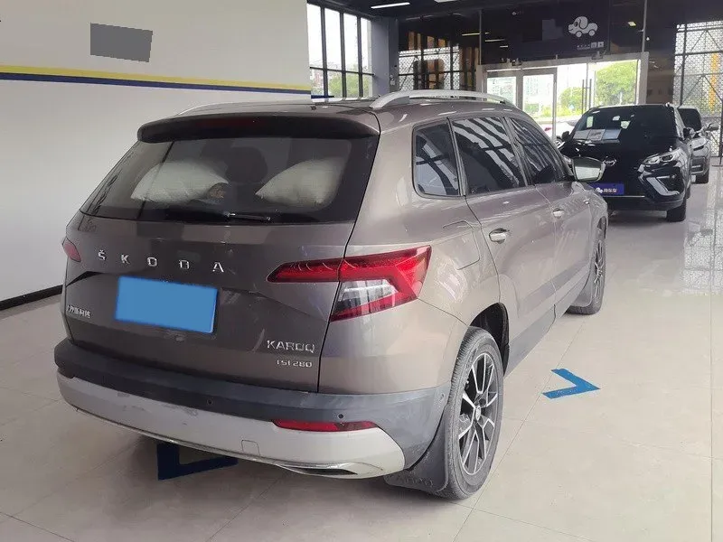 2019 Skoda Karoq 1.4T 150HP L4 7DCT,autocango,china used car exporter,china ev exporter,chinese used car exporter,chinese used ev exporter