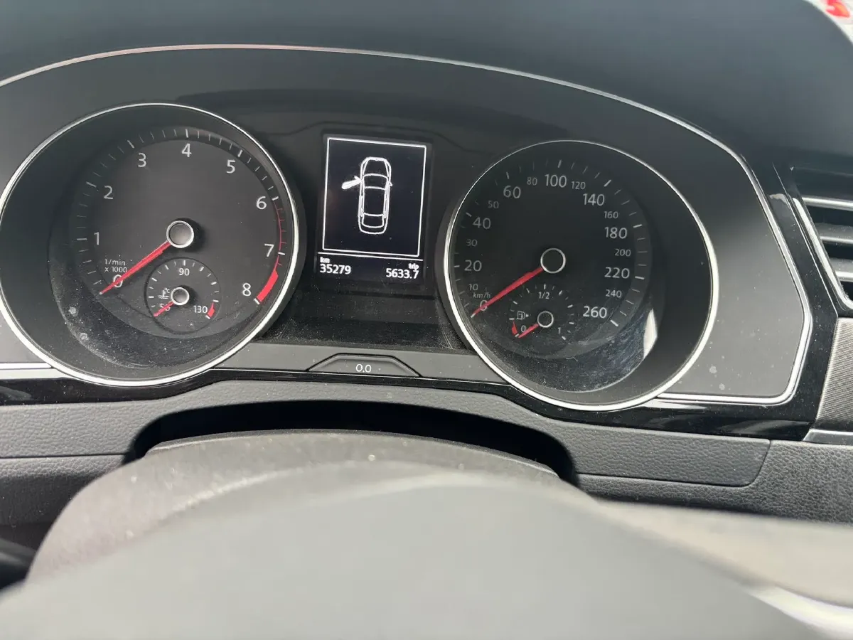 2020 Volkswagen Magotan 2.0T 186HP L4 7DCT,autocango,china used car exporter,china ev exporter,chinese used car exporter,chinese used ev exporter