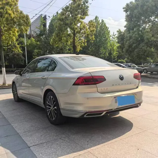 2020 Volkswagen Magotan 2.0T 186HP L4 7DCT,autocango,china used car exporter,china ev exporter,chinese used car exporter,chinese used ev exporter