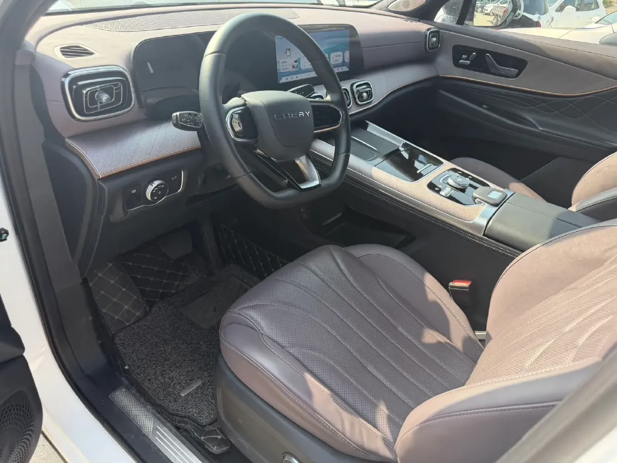 2025 Chery Tiggo 9 2.0T 261HP L4 8AT,autocango,china used car exporter,china ev exporter,chinese used car exporter,chinese used ev exporter