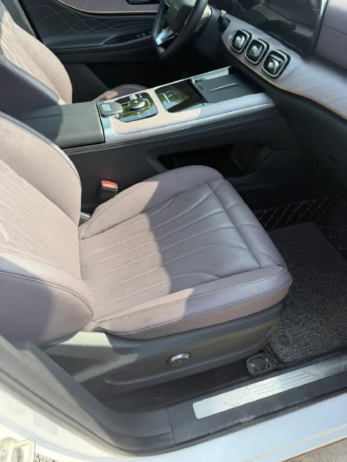 2025 Chery Tiggo 9 2.0T 261HP L4 8AT,autocango,china used car exporter,china ev exporter,chinese used car exporter,chinese used ev exporter