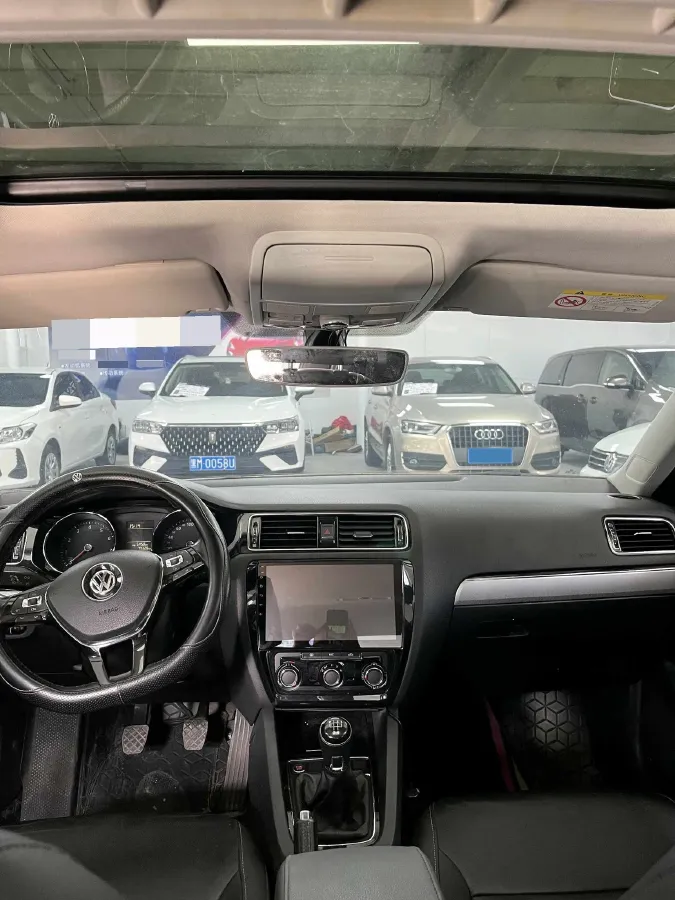 2018 KingLong KaiTe 2.3T 110HP L4 5MT,autocango,china used car exporter,china ev exporter,chinese used car exporter,chinese used ev exporter