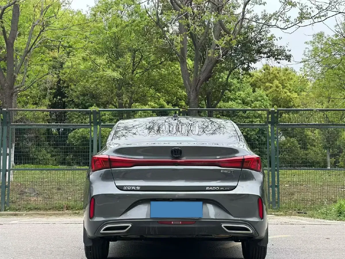 2023 ChangAn Eado 1.4T 160HP L4 7DCT,autocango,china used car exporter,china ev exporter,chinese used car exporter,chinese used ev exporter