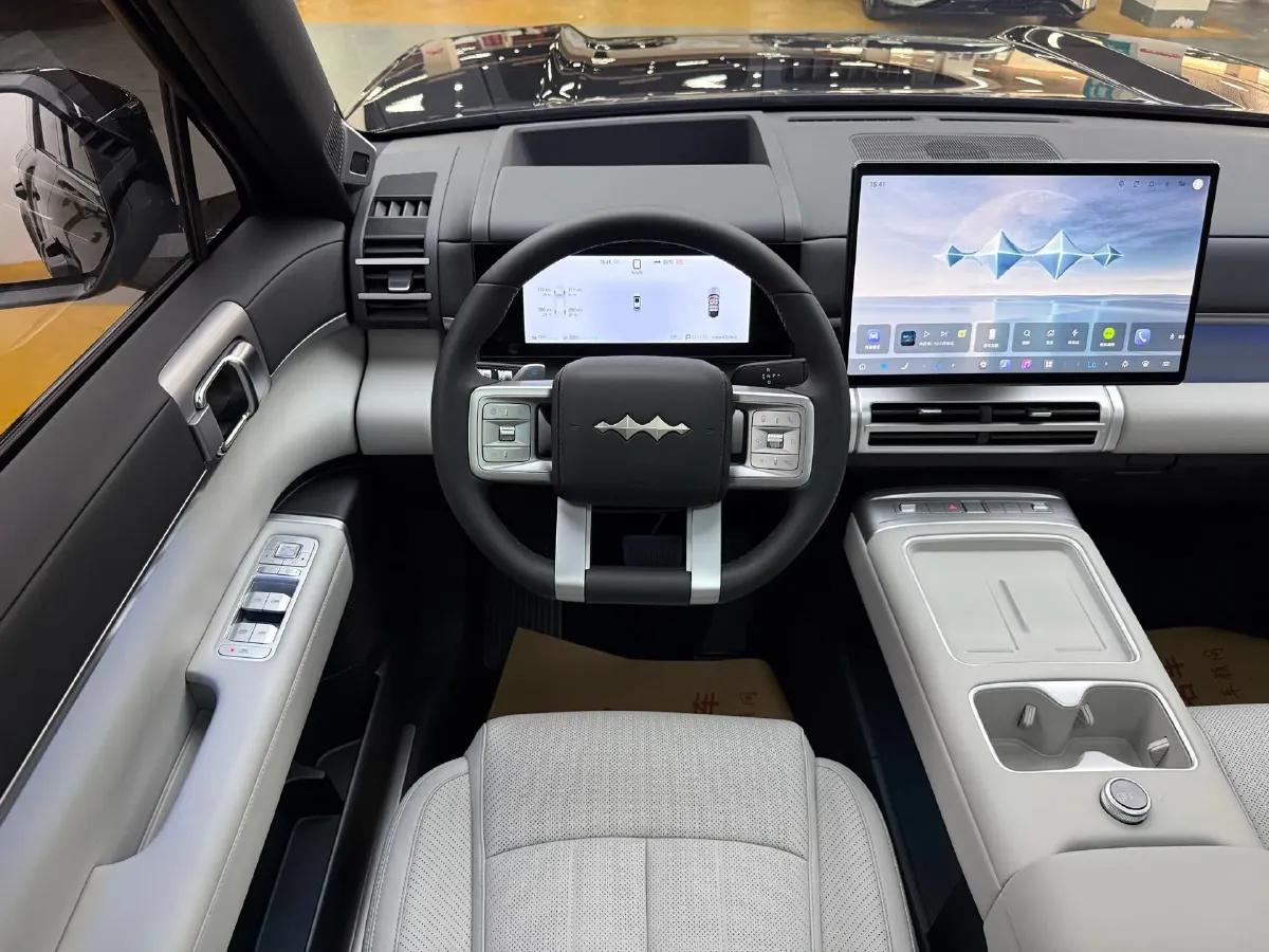 2025 FangChengBao Tai 7 1.5T 156HP L4 E-CVT PHEV,autocango,china used car exporter,china ev exporter,chinese used car exporter,chinese used ev exporter