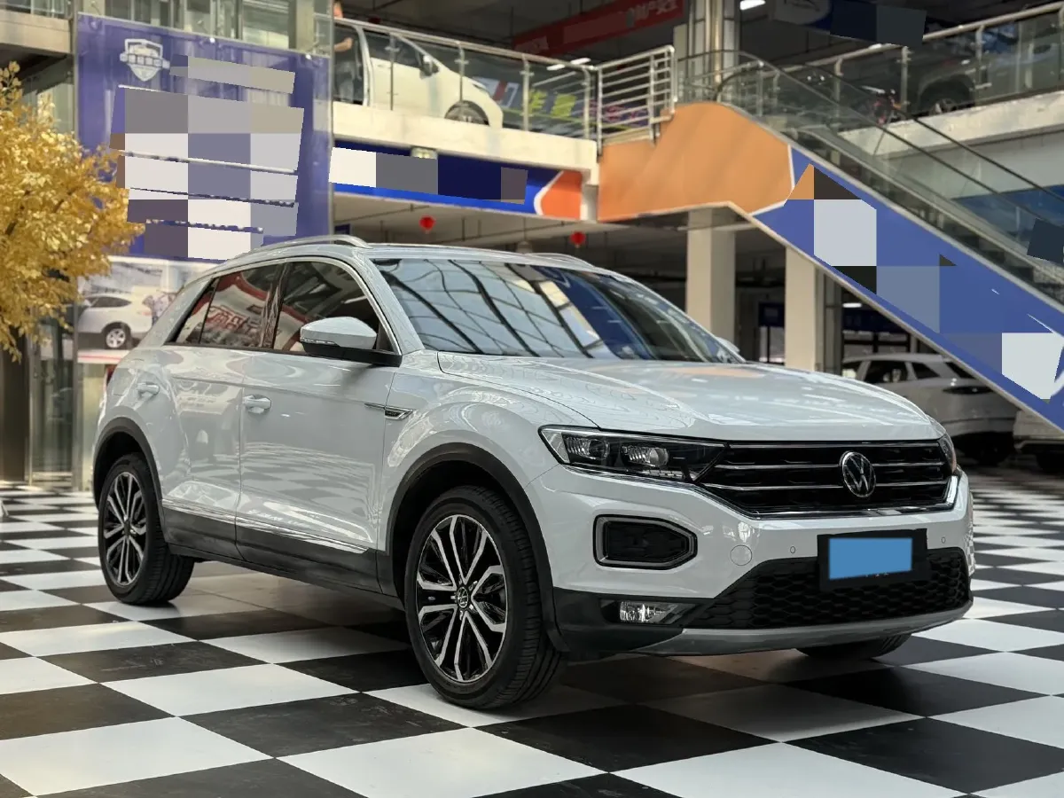 2022 Volkswagen T-Roc 1.4T 150HP L4 7DCT,autocango,china used car exporter,china ev exporter,chinese used car exporter,chinese used ev exporter