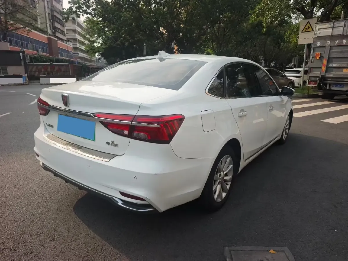 2017 Roewe i6 1.0T 125HP L3 2AT PHEV,autocango,china used car exporter,china ev exporter,chinese used car exporter,chinese used ev exporter