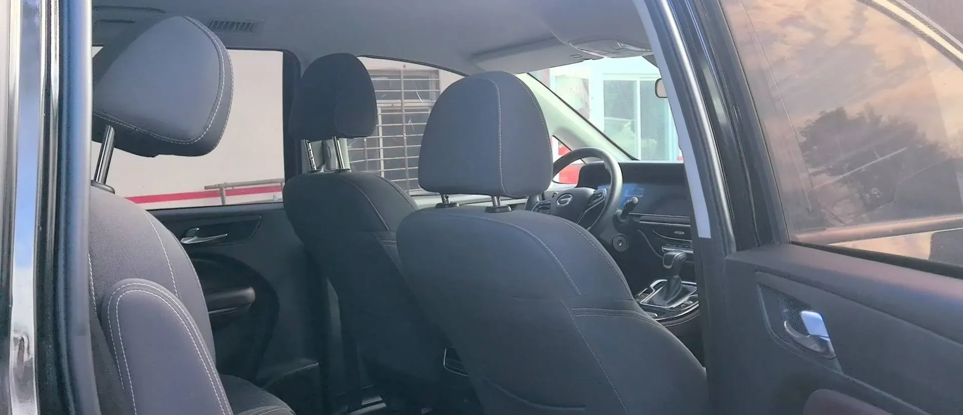 2021 GAC Trumpchi M6 1.5T 169HP L4 7DCT,autocango,china used car exporter,china ev exporter,chinese used car exporter,chinese used ev exporter