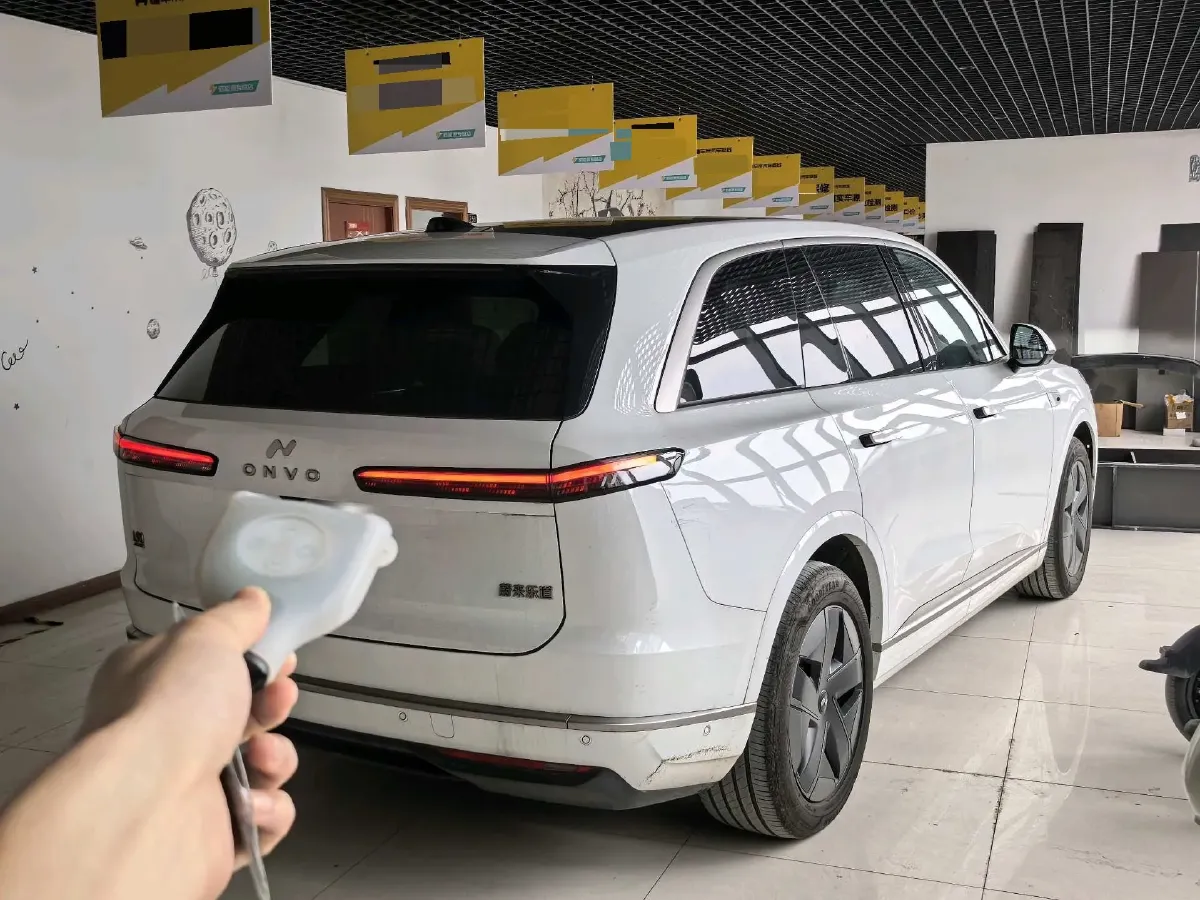 2025 ONVO L90 BEV,autocango,china used car exporter,china ev exporter,chinese used car exporter,chinese used ev exporter