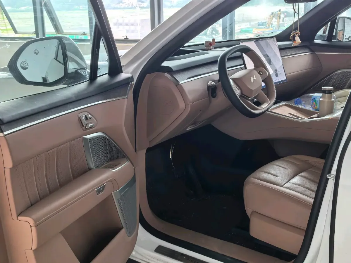 2025 ONVO L90 BEV,autocango,china used car exporter,china ev exporter,chinese used car exporter,chinese used ev exporter