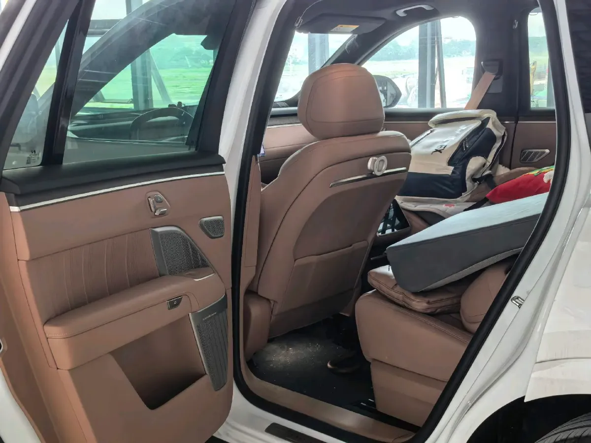 2025 ONVO L90 BEV,autocango,china used car exporter,china ev exporter,chinese used car exporter,chinese used ev exporter