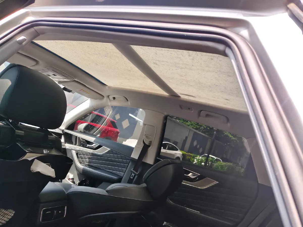 2019 HongQi HS5 2.0T 224HP L4 6AT,autocango,china used car exporter,china ev exporter,chinese used car exporter,chinese used ev exporter