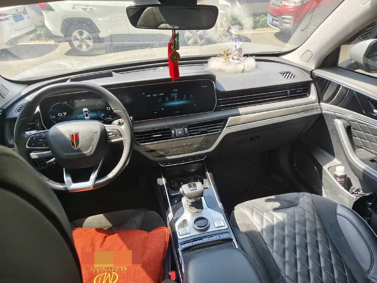 2019 HongQi HS5 2.0T 224HP L4 6AT,autocango,china used car exporter,china ev exporter,chinese used car exporter,chinese used ev exporter