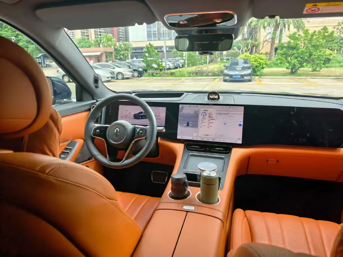 2025 AITO AITO M8 BEV,autocango,china used car exporter,china ev exporter,chinese used car exporter,chinese used ev exporter