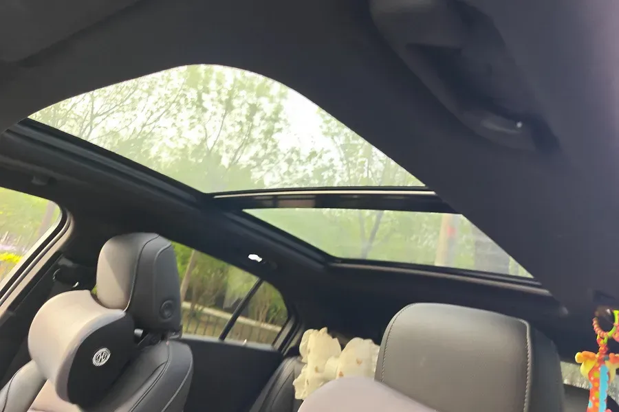 2021 Cadillac XT4 2.0T 237HP L4 9AT,autocango,china used car exporter,china ev exporter,chinese used car exporter,chinese used ev exporter