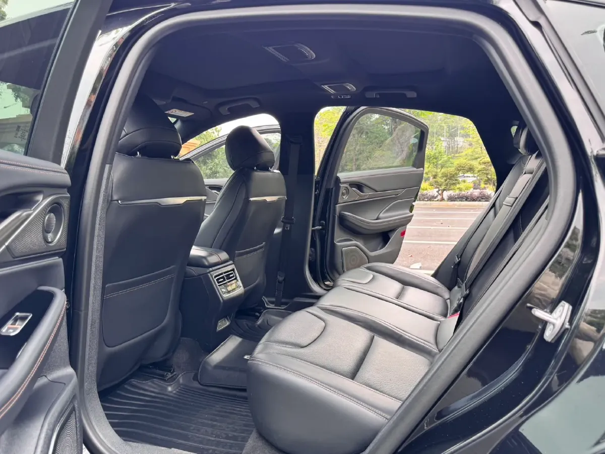 2022 Lincoln Z 2.0T 246HP L4 8AT,autocango,china used car exporter,china ev exporter,chinese used car exporter,chinese used ev exporter