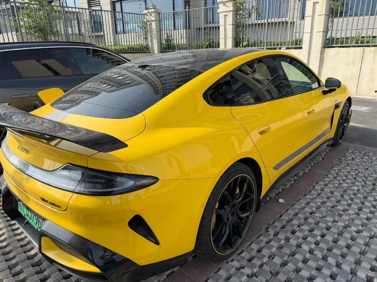 2025 MI SU7 Ultra BEV 93.7KWH,autocango,china used car exporter,china ev exporter,chinese used car exporter,chinese used ev exporter