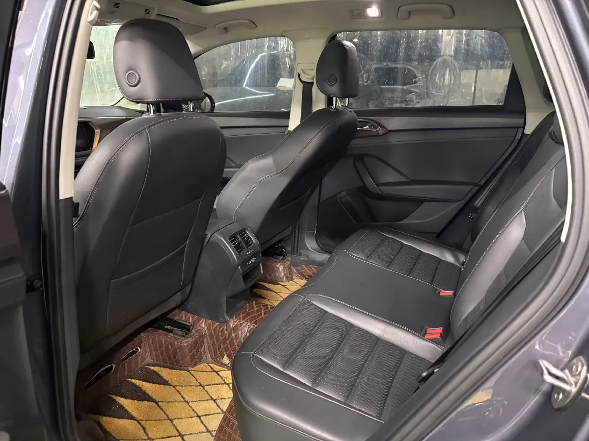 2022 Volkswagen Tharu 1.4T 150HP L4 7DCT,autocango,china used car exporter,china ev exporter,chinese used car exporter,chinese used ev exporter