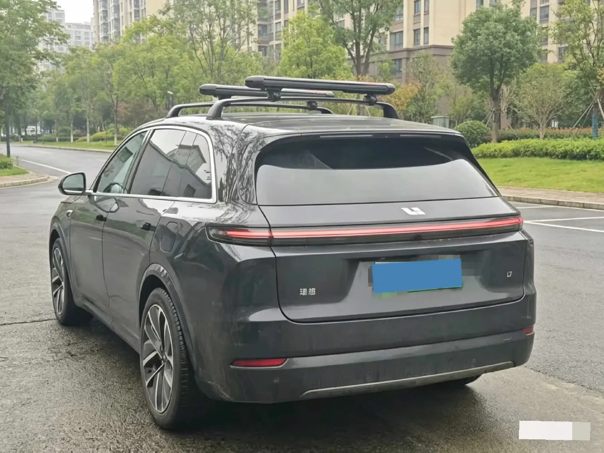 2024 Li L8 Range Extended 154HP REEV 42.8KWH,autocango,china used car exporter,china ev exporter,chinese used car exporter,chinese used ev exporter