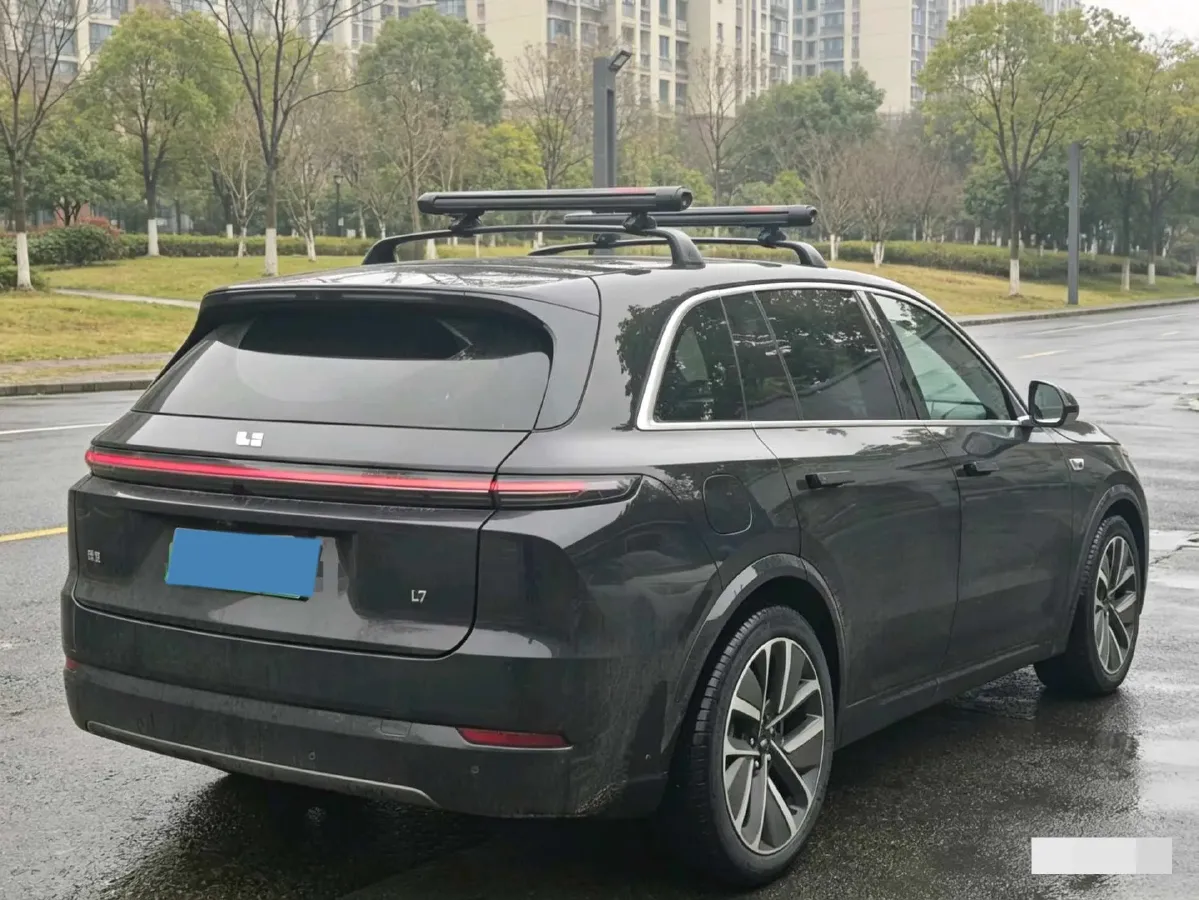 2024 Li L8 Range Extended 154HP REEV 42.8KWH,autocango,china used car exporter,china ev exporter,chinese used car exporter,chinese used ev exporter