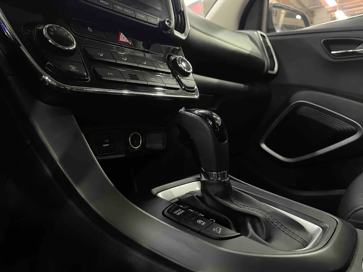 2018 Hyundai ix35 2.0L 160HP L4 6AT,autocango,china used car exporter,china ev exporter,chinese used car exporter,chinese used ev exporter