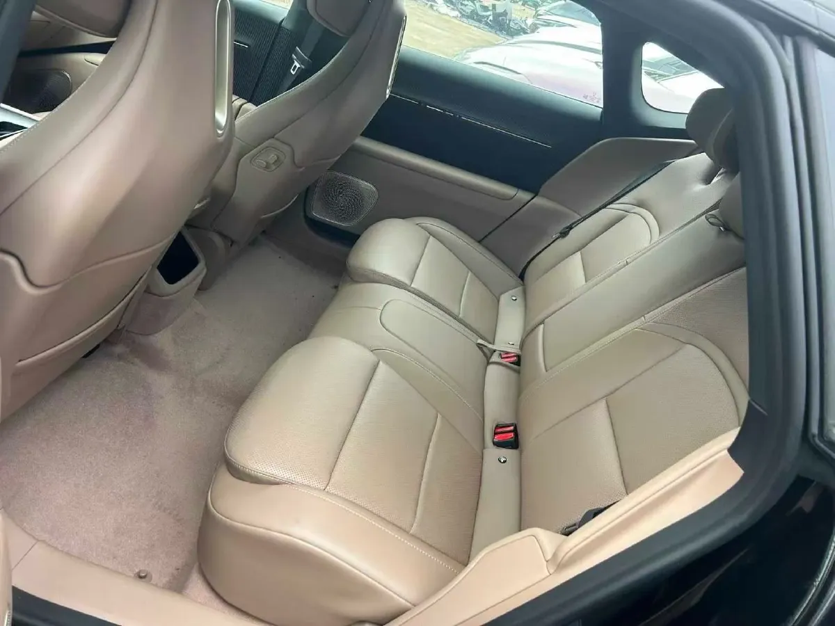 2026 Avatr 12 BEV,autocango,china used car exporter,china ev exporter,chinese used car exporter,chinese used ev exporter