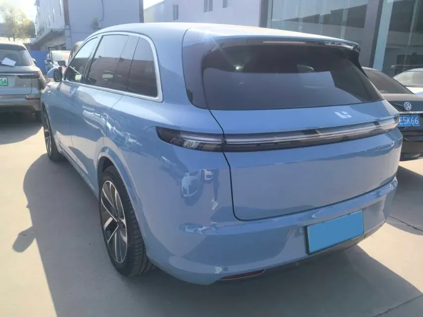 2023 Li L7 Range Extended 154HP REEV 40.9KWH,autocango,china used car exporter,china ev exporter,chinese used car exporter,chinese used ev exporter
