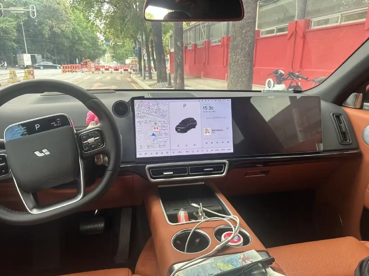 2024 Li L9 Range Extended 154HP REEV 52.3KWH,autocango,china used car exporter,china ev exporter,chinese used car exporter,chinese used ev exporter