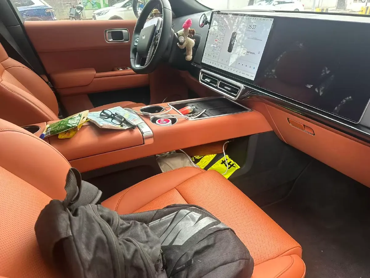 2024 Li L9 Range Extended 154HP REEV 52.3KWH,autocango,china used car exporter,china ev exporter,chinese used car exporter,chinese used ev exporter