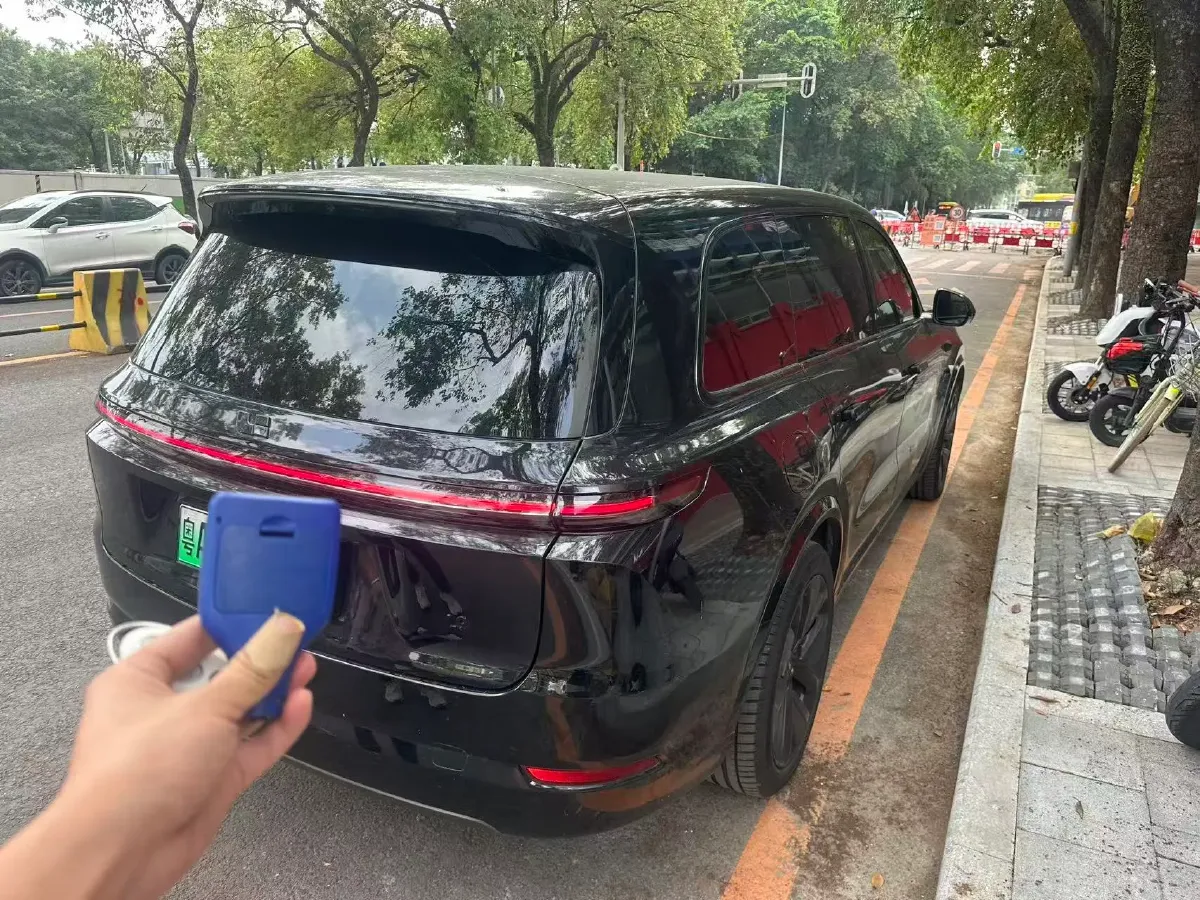 2024 Li L9 Range Extended 154HP REEV 52.3KWH,autocango,china used car exporter,china ev exporter,chinese used car exporter,chinese used ev exporter