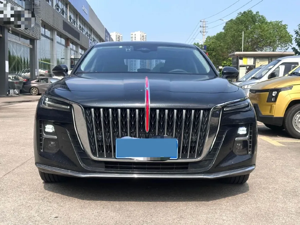 2023 HongQi H5 2.0T 224HP L4 8AT,autocango,china used car exporter,china ev exporter,chinese used car exporter,chinese used ev exporter
