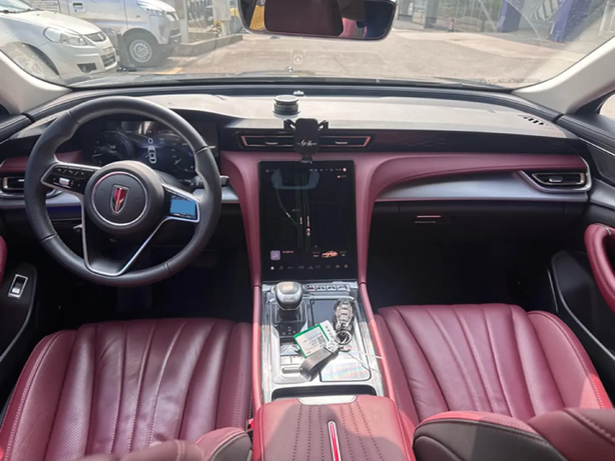 2023 HongQi H5 2.0T 224HP L4 8AT,autocango,china used car exporter,china ev exporter,chinese used car exporter,chinese used ev exporter