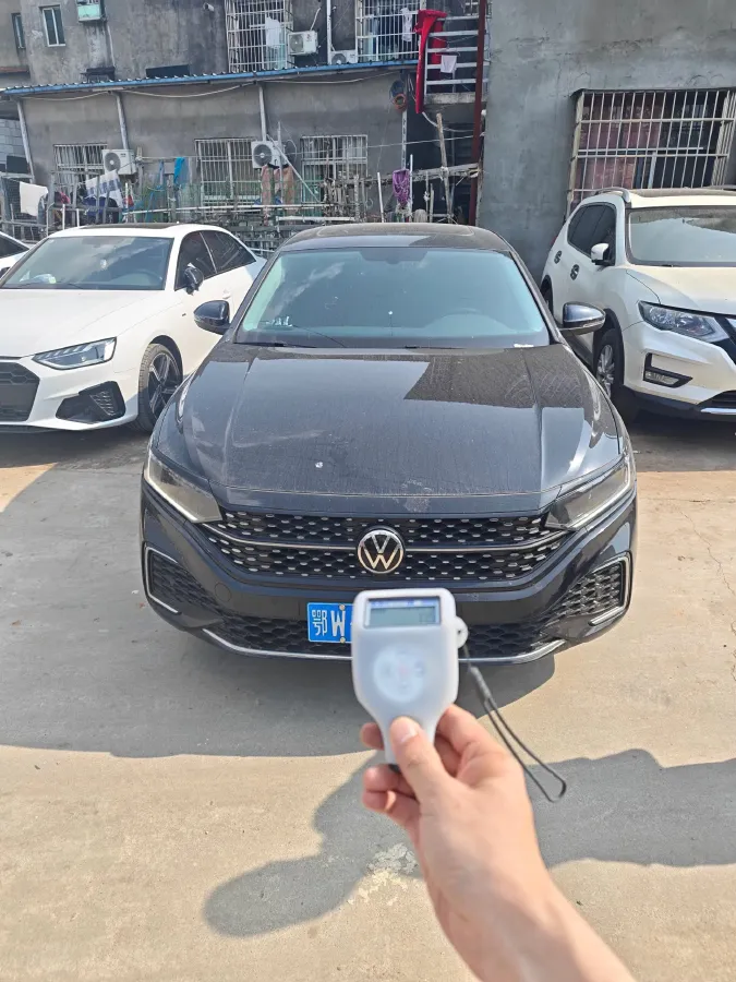 2023 Volkswagen Passat 2.0T 186HP L4 7DCT,autocango,china used car exporter,china ev exporter,chinese used car exporter,chinese used ev exporter