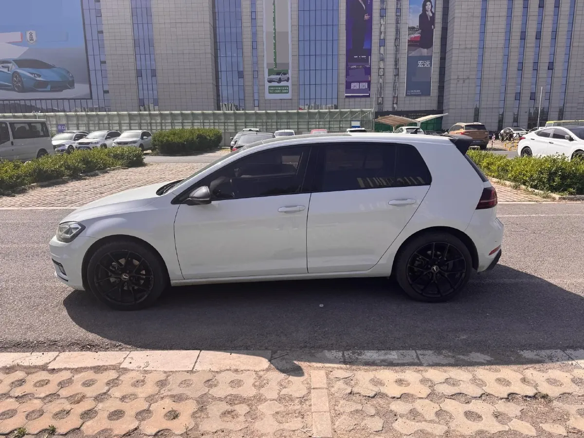 2020 Volkswagen Golf 1.4T 150HP L4 7DCT,autocango,china used car exporter,china ev exporter,chinese used car exporter,chinese used ev exporter