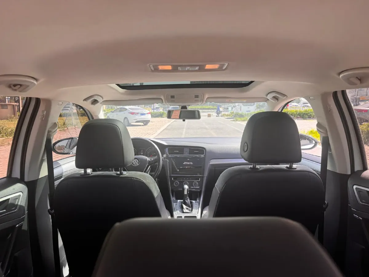 2020 Volkswagen Golf 1.4T 150HP L4 7DCT,autocango,china used car exporter,china ev exporter,chinese used car exporter,chinese used ev exporter