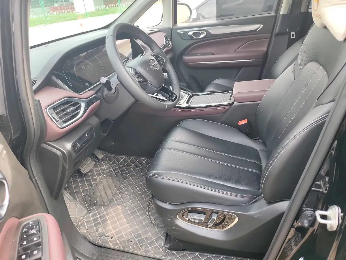 2023 GAC Trumpchi M6 1.5T 177HP L4 7DCT,autocango,china used car exporter,china ev exporter,chinese used car exporter,chinese used ev exporter