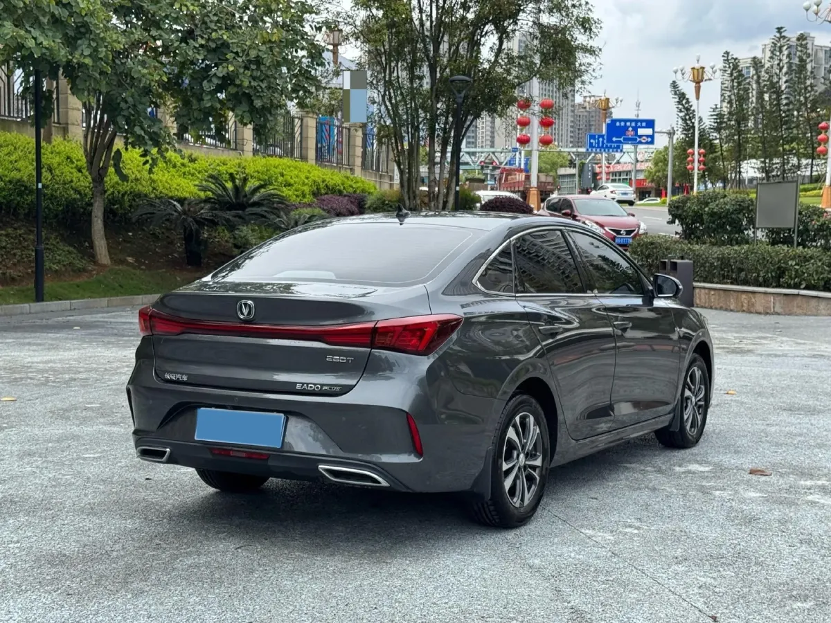 2021 ChangAn Eado 1.4T 160HP L4 7DCT,autocango,china used car exporter,china ev exporter,chinese used car exporter,chinese used ev exporter