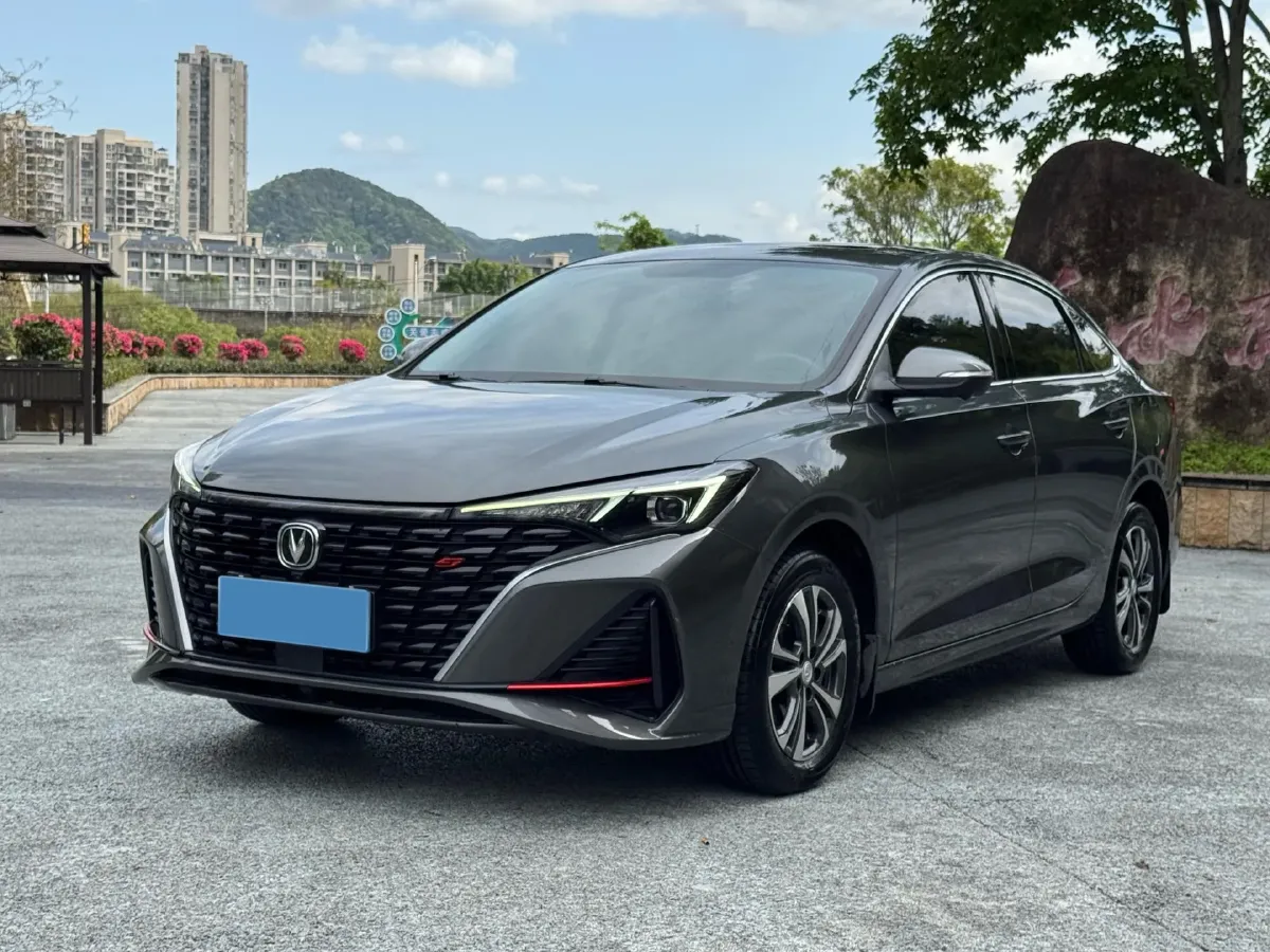 2021 ChangAn Eado 1.4T 160HP L4 7DCT,autocango,china used car exporter,china ev exporter,chinese used car exporter,chinese used ev exporter