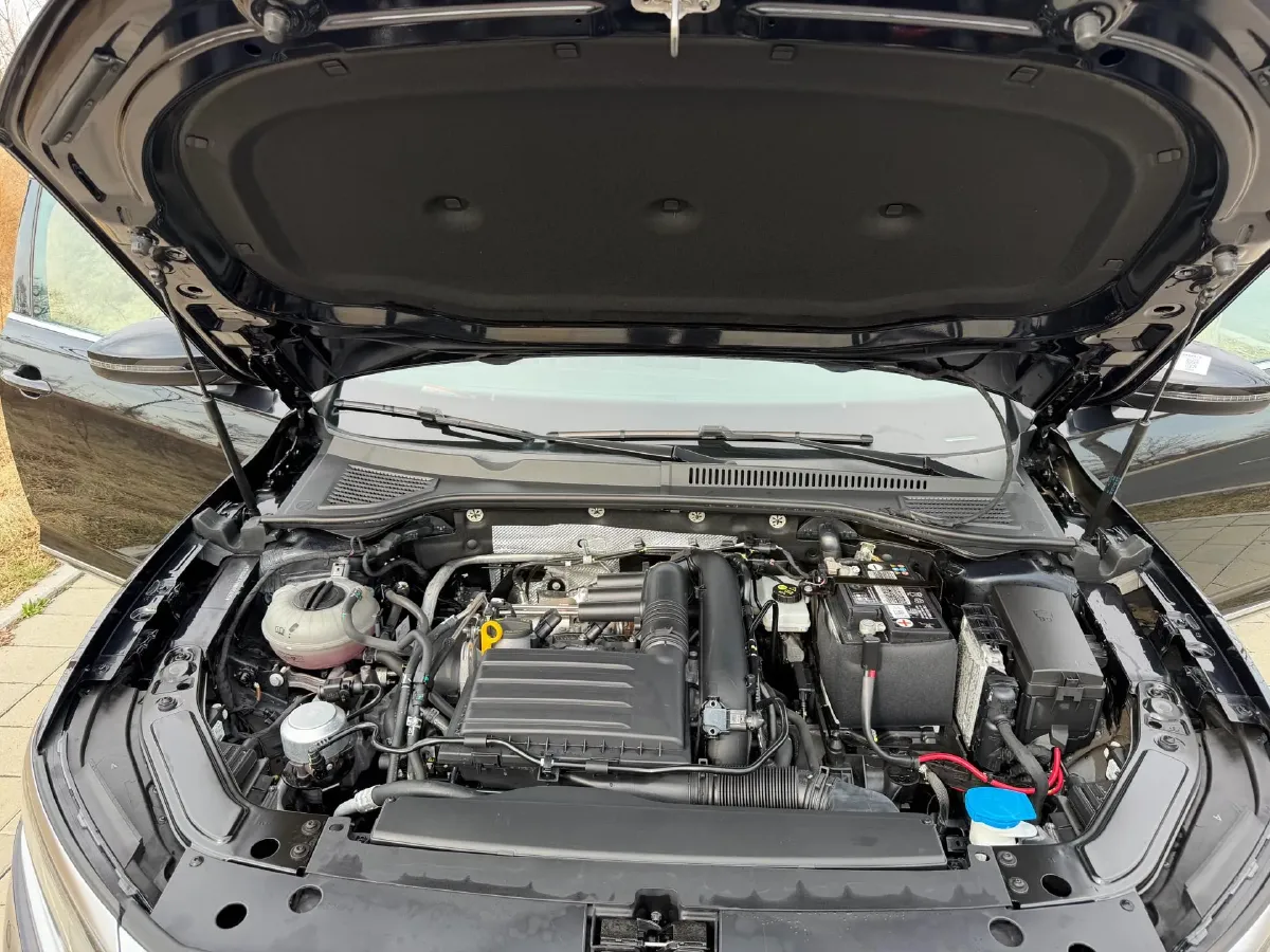 2022 Volkswagen Lamando 1.4T 150HP L4 7DCT,autocango,china used car exporter,china ev exporter,chinese used car exporter,chinese used ev exporter