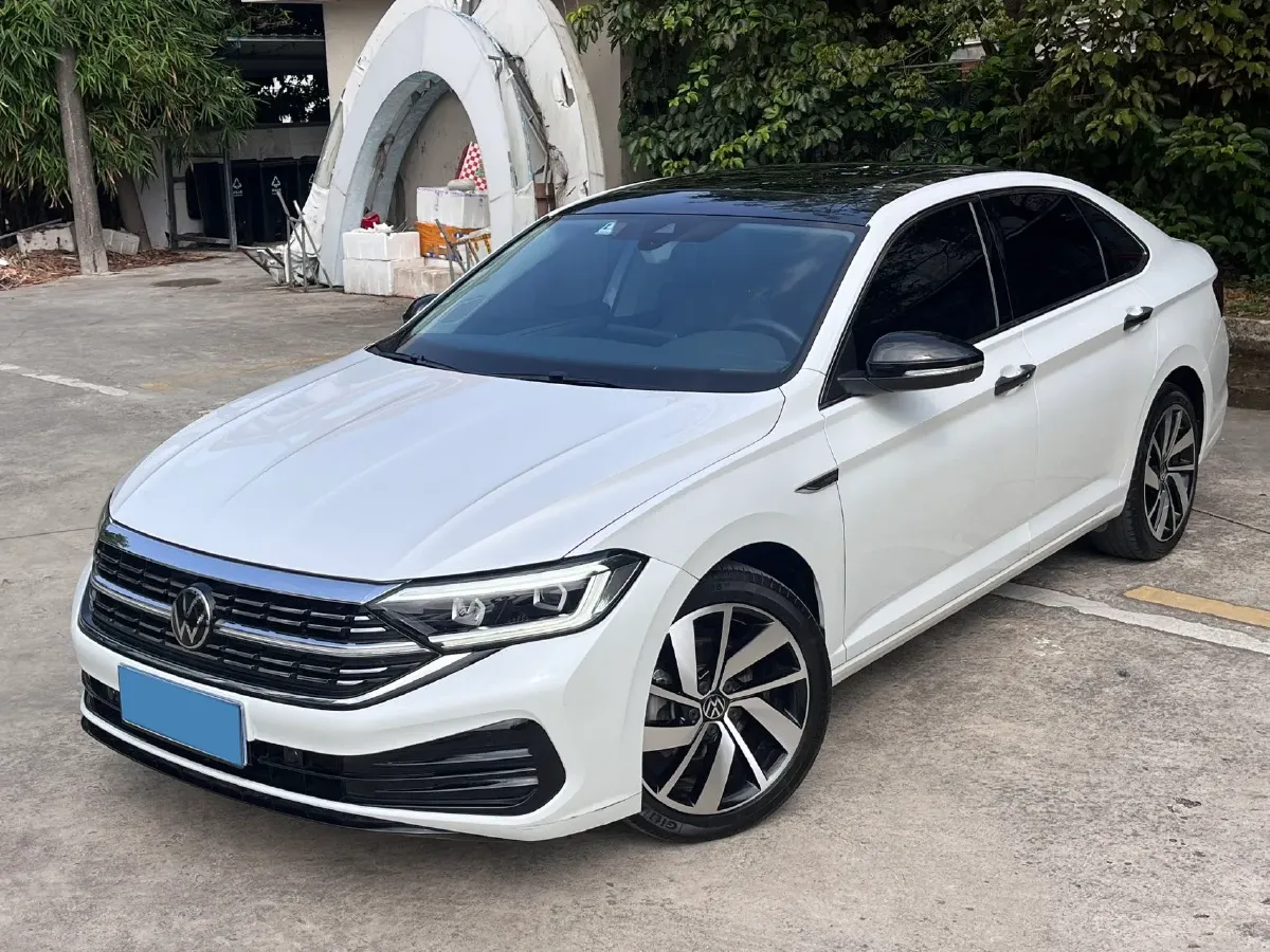 2023 Volkswagen Sagitar 1.5T 160HP L4 7DCT,autocango,china used car exporter,china ev exporter,chinese used car exporter,chinese used ev exporter