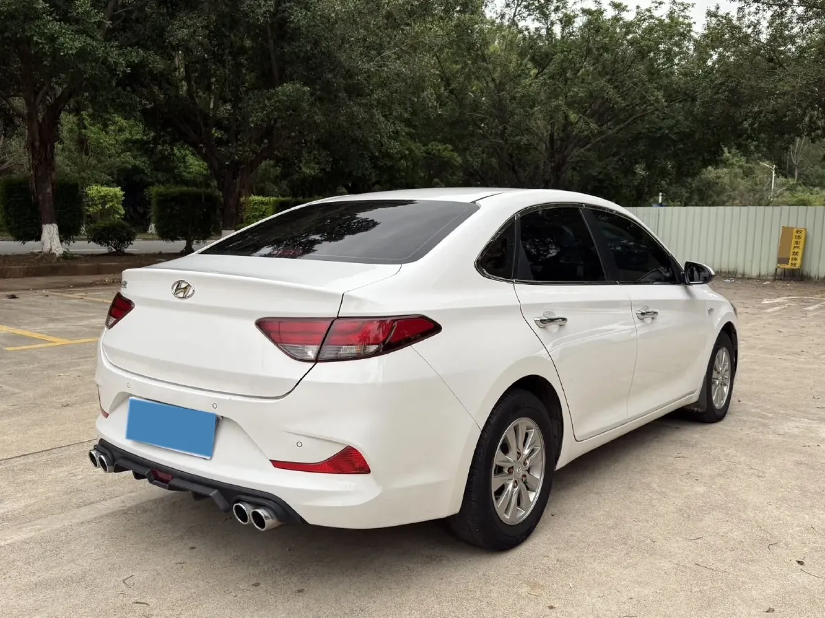 2020 Hyundai Celesta 1.6L 123HP L4 6AT,autocango,china used car exporter,china ev exporter,chinese used car exporter,chinese used ev exporter