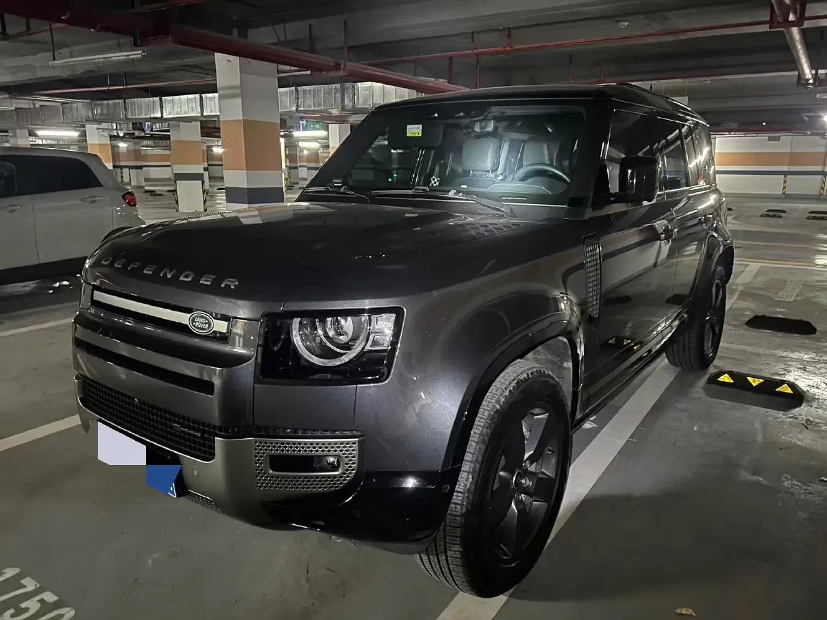 2023 Land Rover Defender 3.0T 400HP L6 8AT,autocango,china used car exporter,china ev exporter,chinese used car exporter,chinese used ev exporter