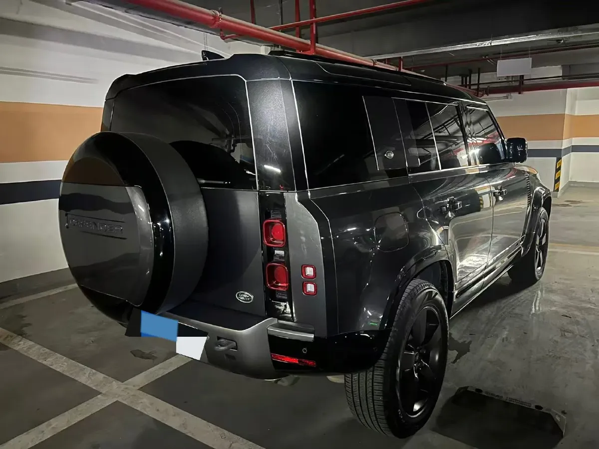 2023 Land Rover Defender 3.0T 400HP L6 8AT,autocango,china used car exporter,china ev exporter,chinese used car exporter,chinese used ev exporter