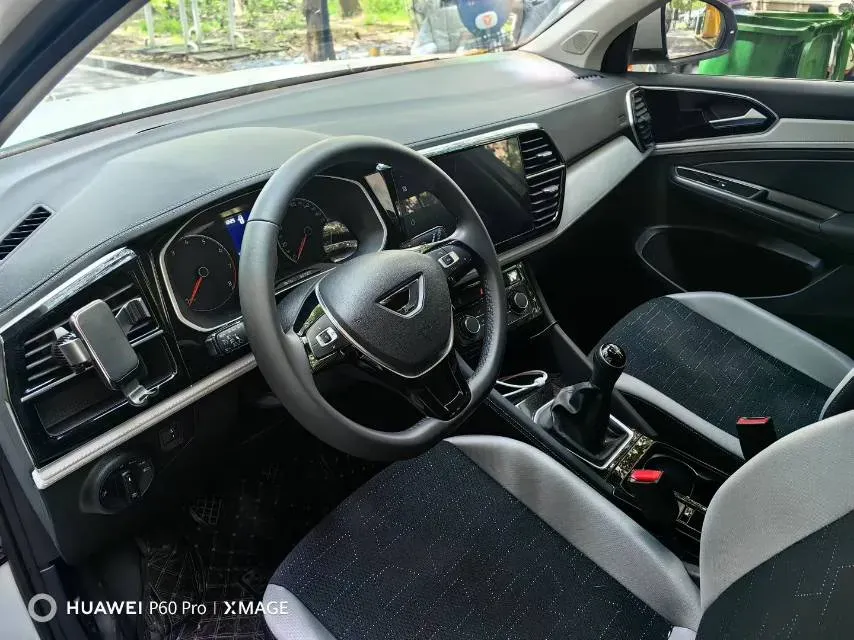 2024 Jetta VS5 1.4T 150HP L4 5MT,autocango,china used car exporter,china ev exporter,chinese used car exporter,chinese used ev exporter