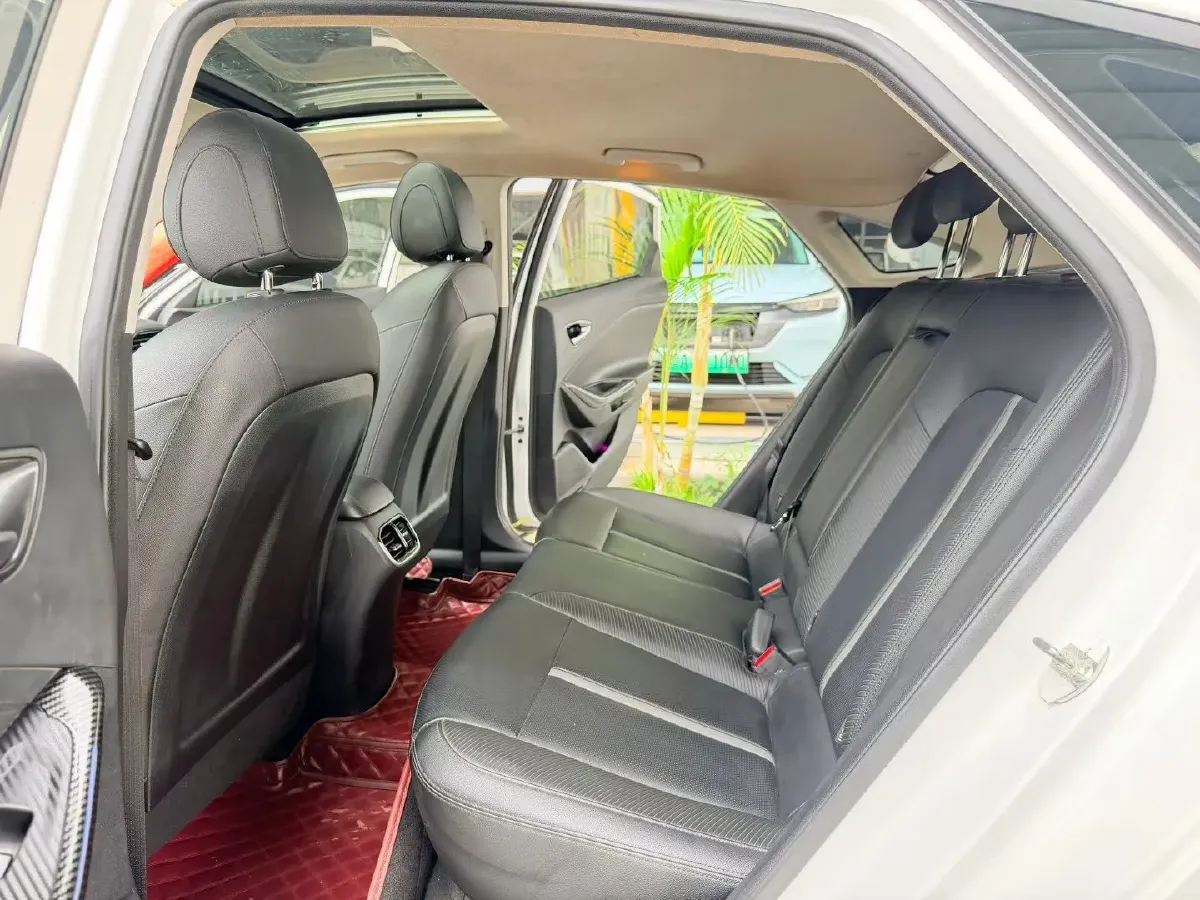 2019 Hyundai La Festa 1.6T 190HP L4 7DCT,autocango,china used car exporter,china ev exporter,chinese used car exporter,chinese used ev exporter