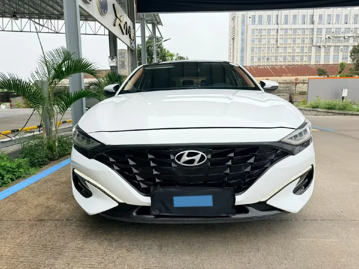 2019 Hyundai La Festa 1.6T 190HP L4 7DCT,autocango,china used car exporter,china ev exporter,chinese used car exporter,chinese used ev exporter