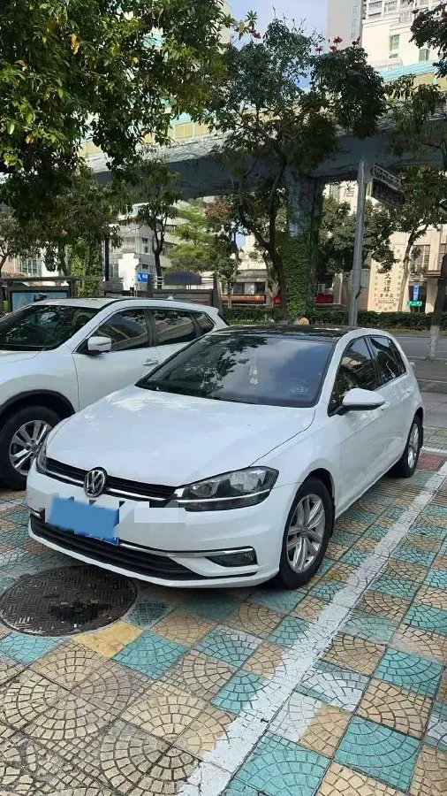 2018 Volkswagen Golf 1.6L 110HP L4 6AT,autocango,china used car exporter,china ev exporter,chinese used car exporter,chinese used ev exporter