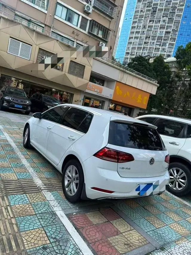 2018 Volkswagen Golf 1.6L 110HP L4 6AT,autocango,china used car exporter,china ev exporter,chinese used car exporter,chinese used ev exporter